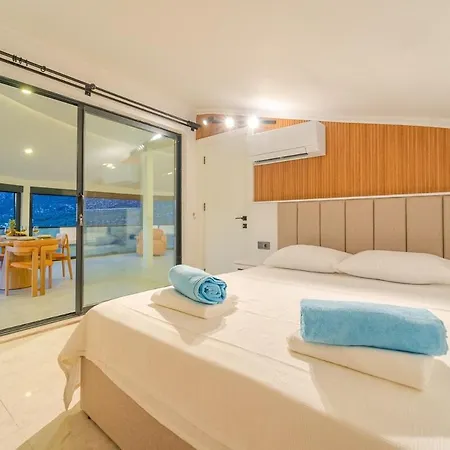 Full Sea View With Pool And Jacuzzi In Kalkan 4 Apartmán *